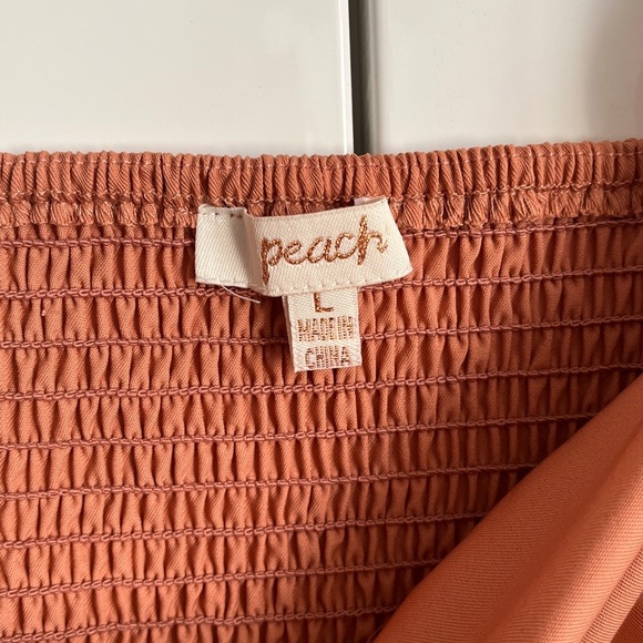 PEACH NWOT Balloon Sleeve Apricot Color Blouse Cropped, Size L - Picture 6 of 9